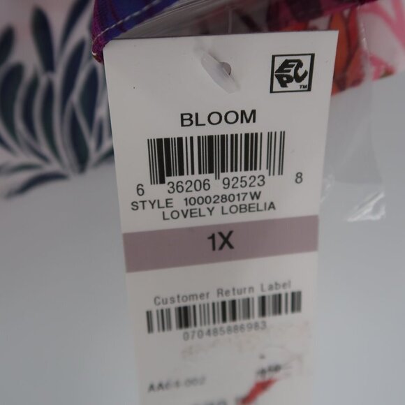 INC International Concepts Floral Blouse Lovely Lobelia in Bloom Size 1X NWT - Picture 2 of 9